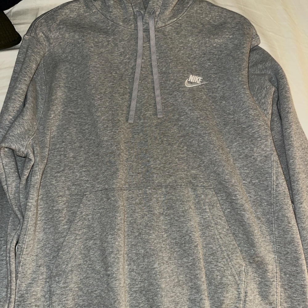 Nike Men's Gray Hoodie
